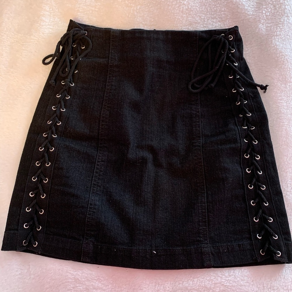 CARMAR DENIM BLACK SKIRT